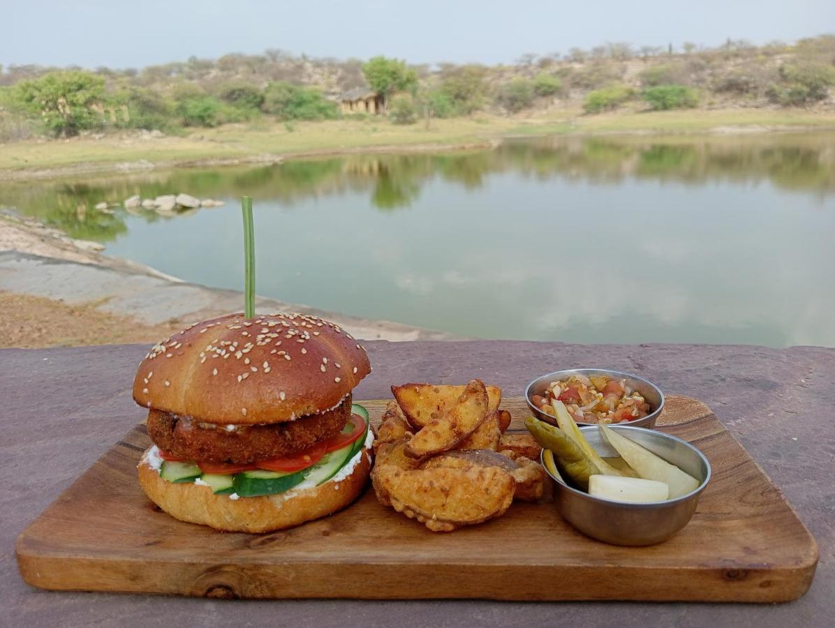 Brij Lakshman Sagar, Pali - Small Luxury Hotels Of The World Raipur  Exterior foto